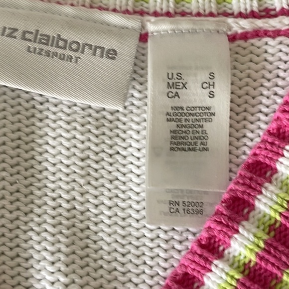 Liz Claiborne white sleeveless V-neck sweater - Picture 9 of 9